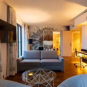 https://scandic-berlin-potsdamer-platz.find-berlin-hotels.com